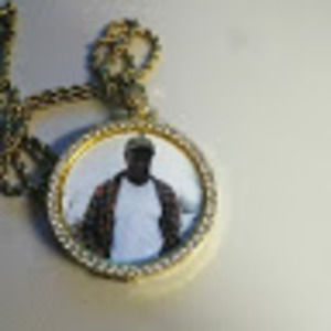 Meet your Posher, Gregory